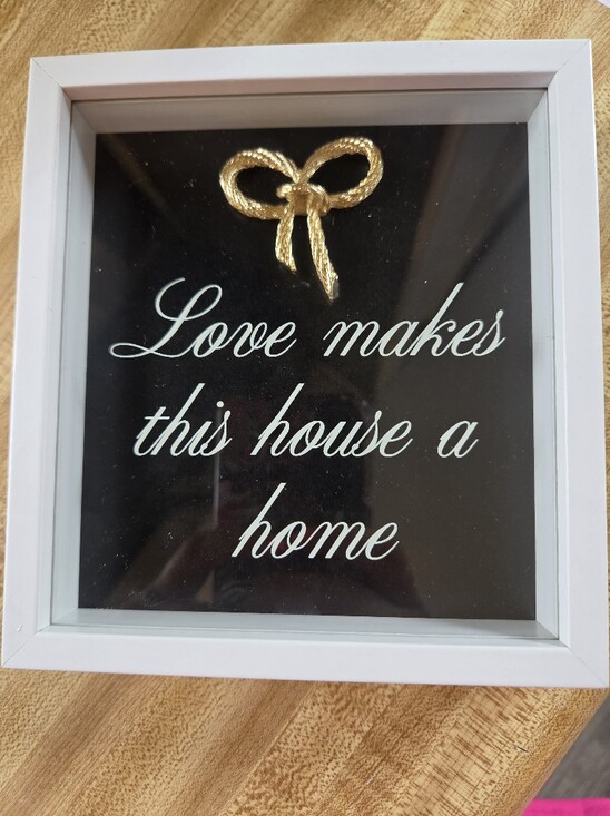 Other - Love Makes This House A Home NWT Shadow Box